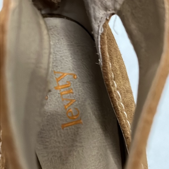Levity Wedges. Ankle strap. Back zipper. Rope wedge heel. Tan suede. Siz… - Picture 7 of 7